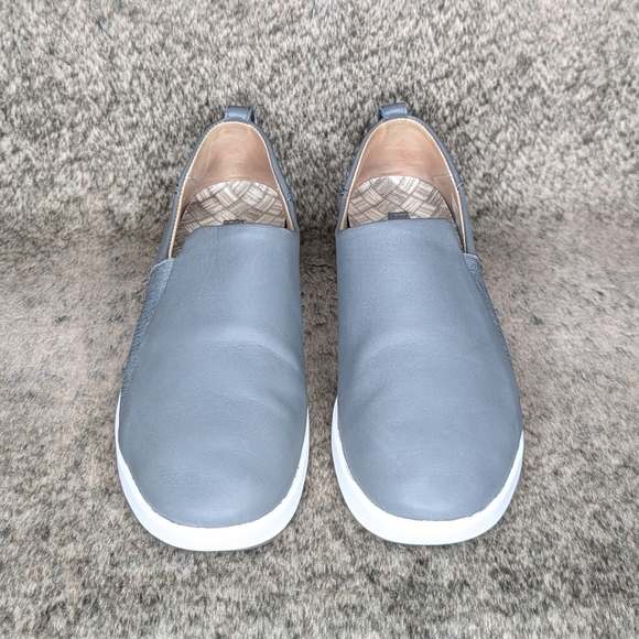 OluKai Malua Slip On Waterproof Leather Sneaker Grey Women's 8.5 - Picture 5 of 14